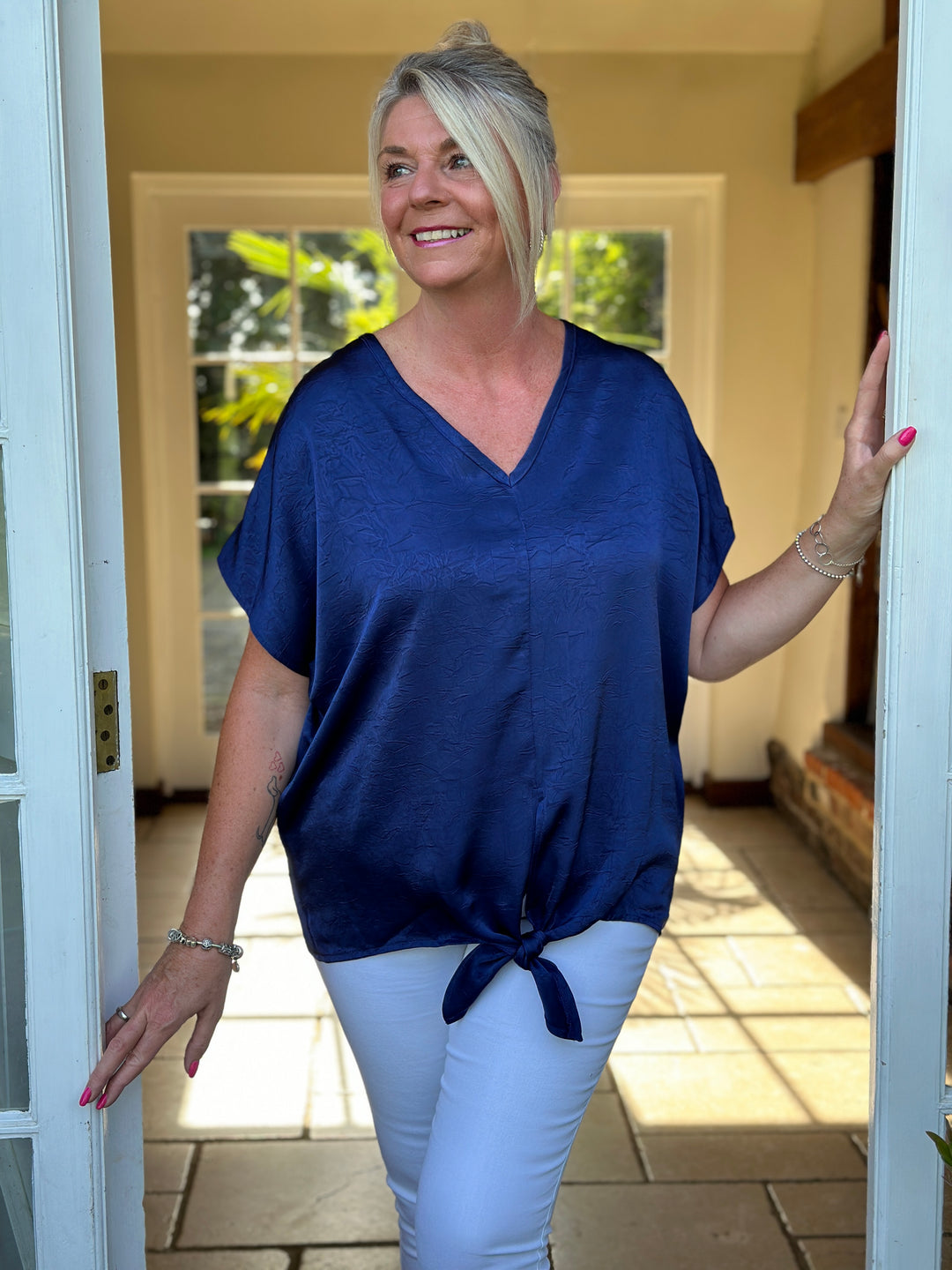 V-Neck Batwing Tie Top | Navy