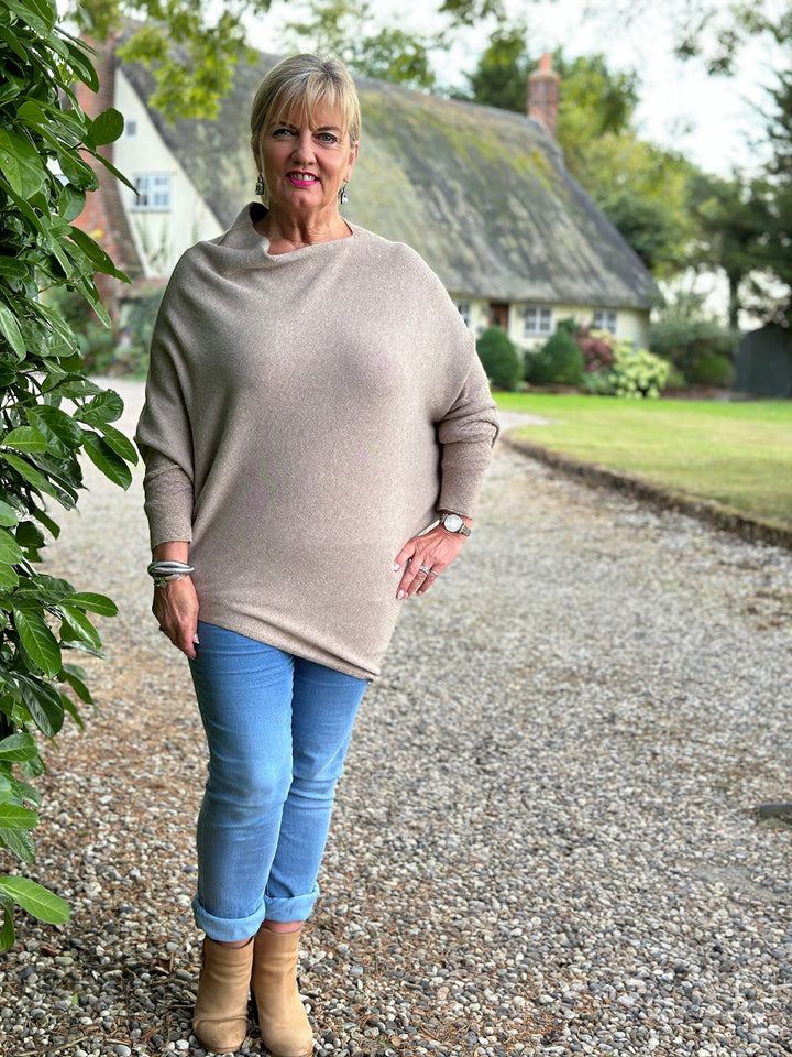 Batwing Asymmetrical Hem Jumper | Taupe