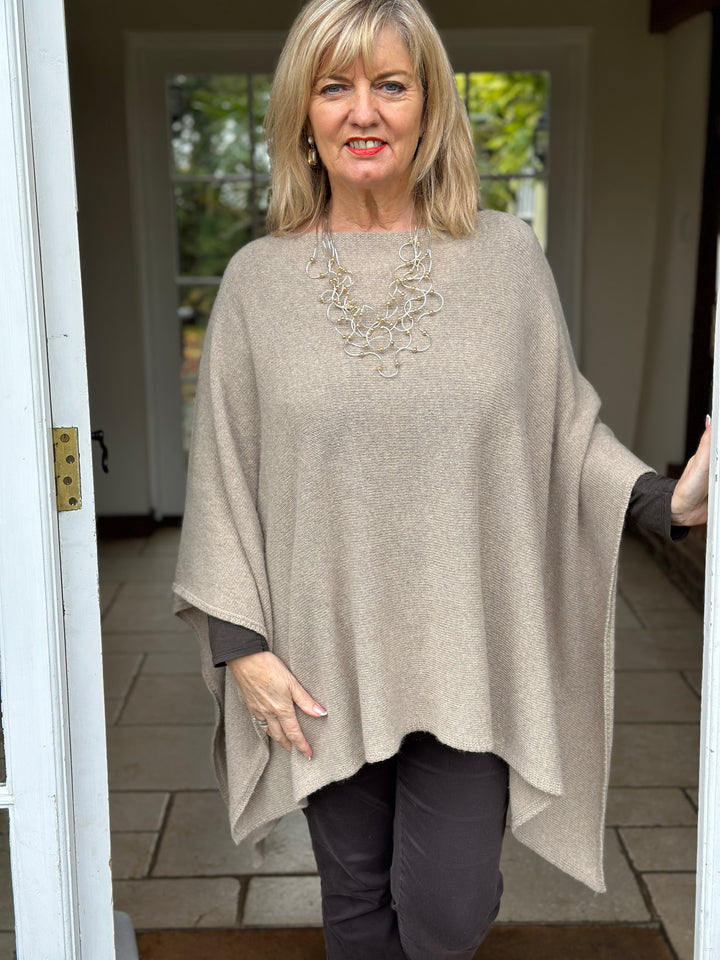 Cashmere Blend Knitted Poncho | Taupe