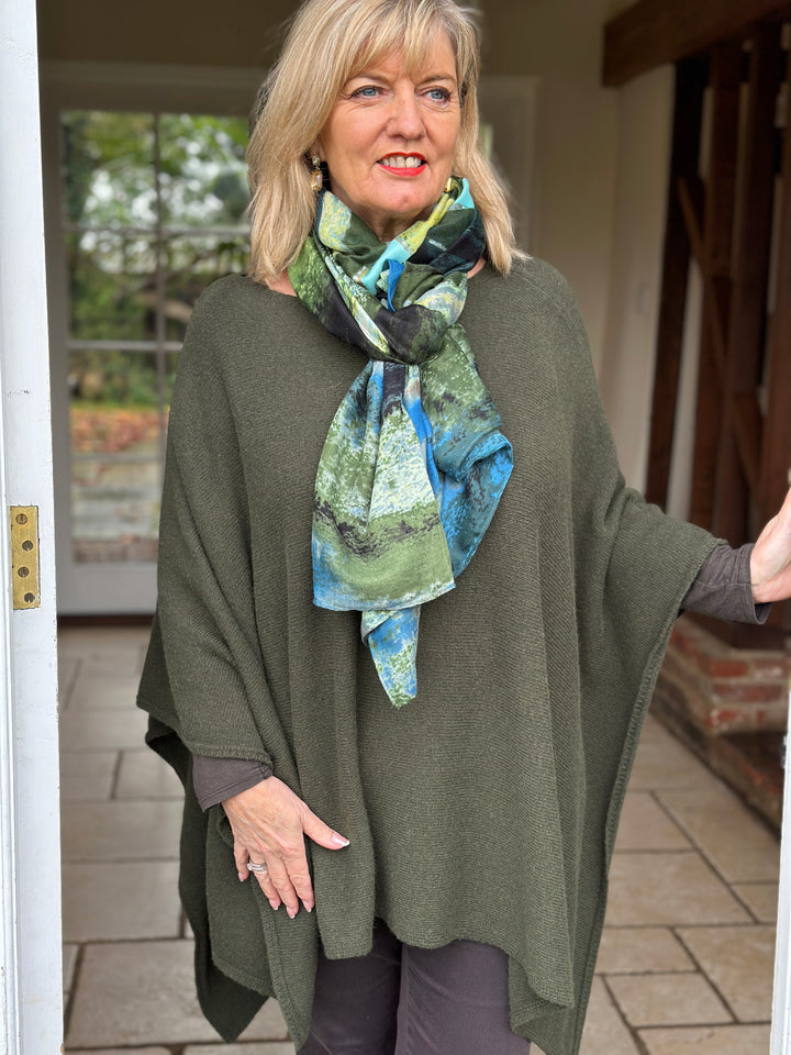 Cashmere Blend Knitted Poncho | Khaki