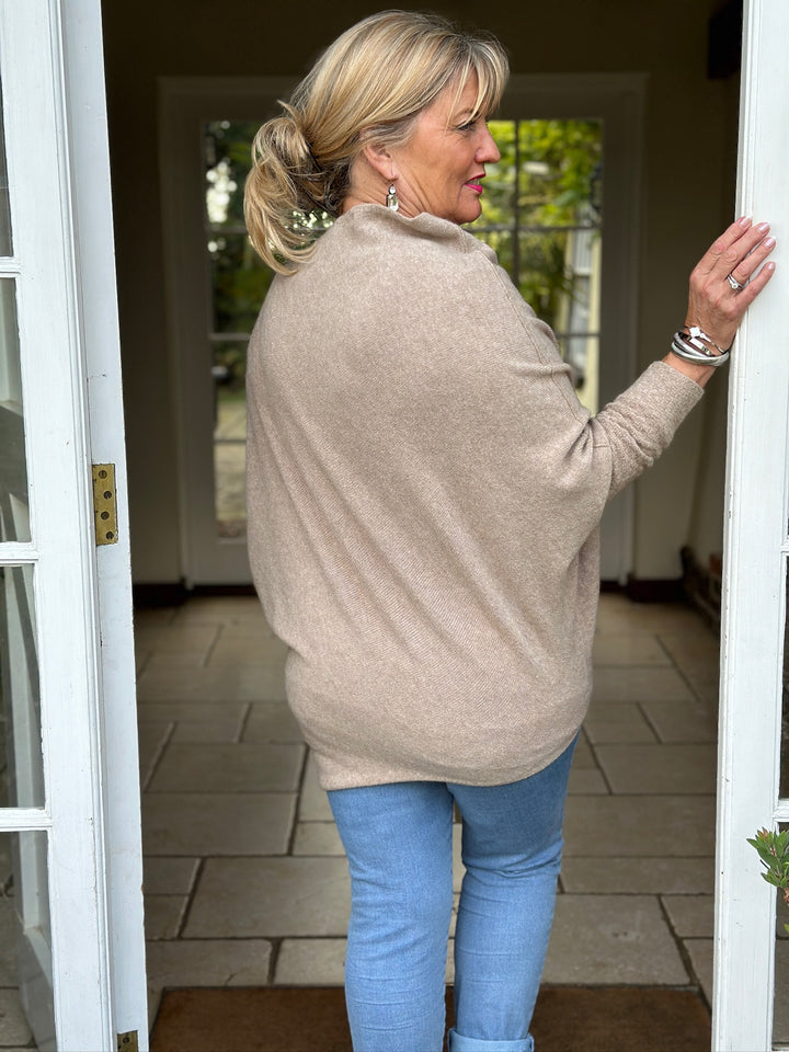 Batwing Asymmetrical Hem Jumper | Taupe