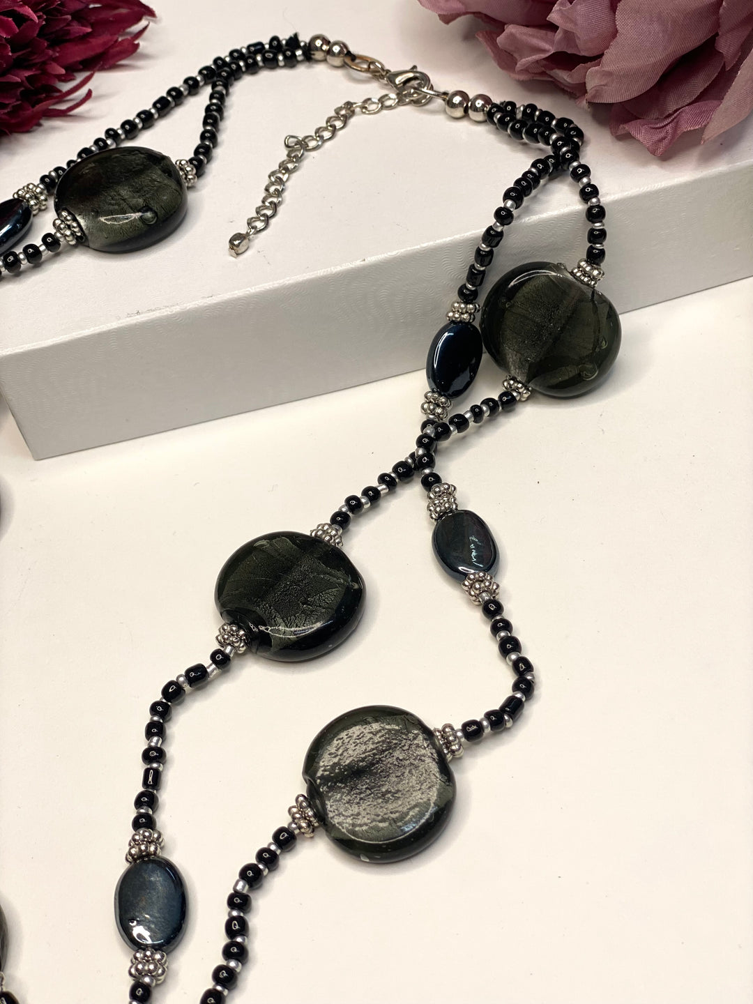 Beaded Marble Stone Pendent Necklace | Black