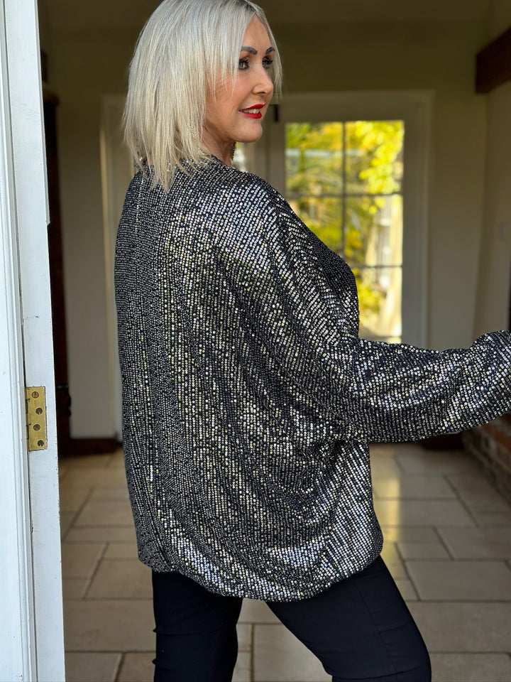 Sequin Bubble Hem Top | Silver