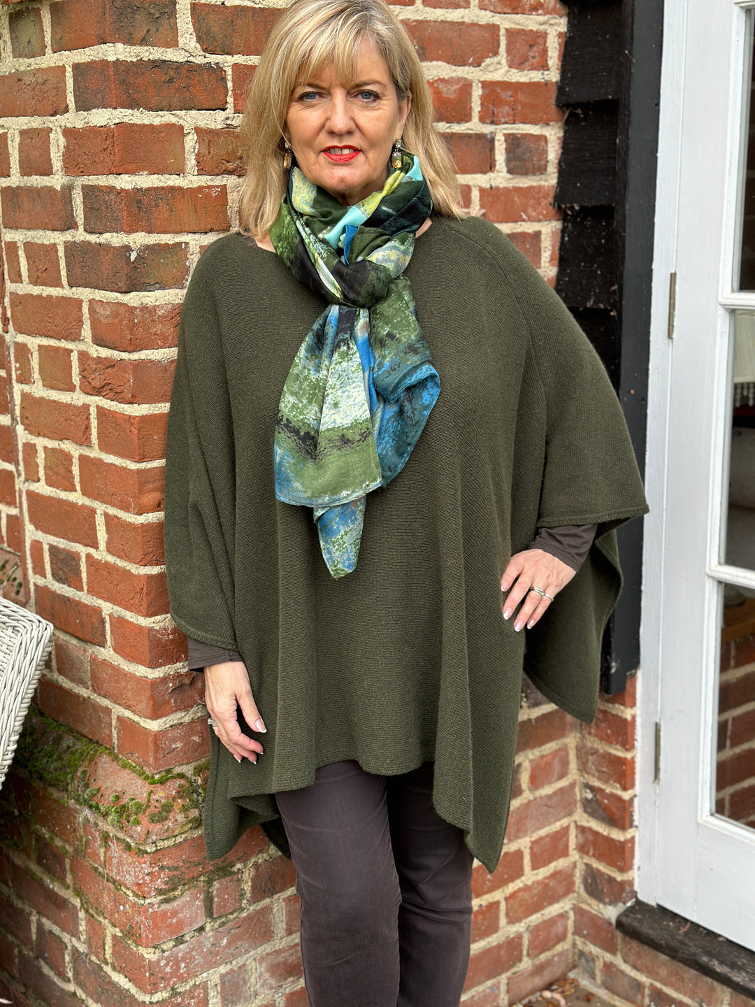 Cashmere Blend Knitted Poncho | Khaki