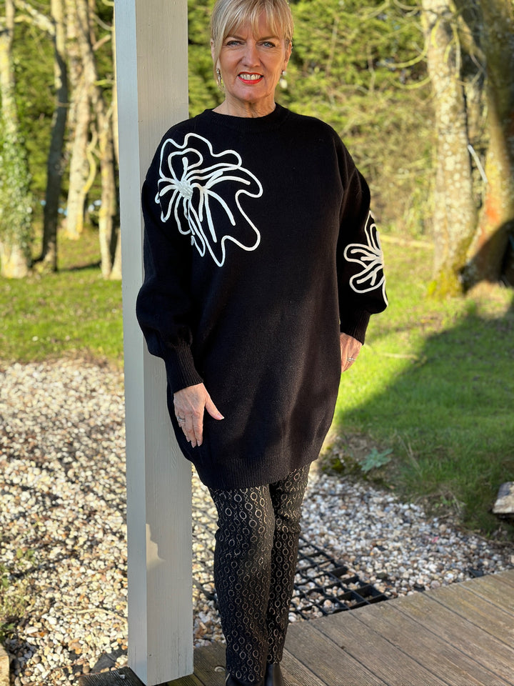 Longline Flower Silhouette Jumper | Black