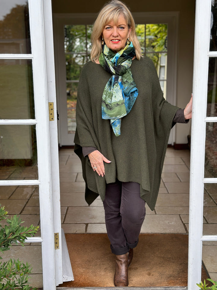 Cashmere Blend Knitted Poncho | Khaki