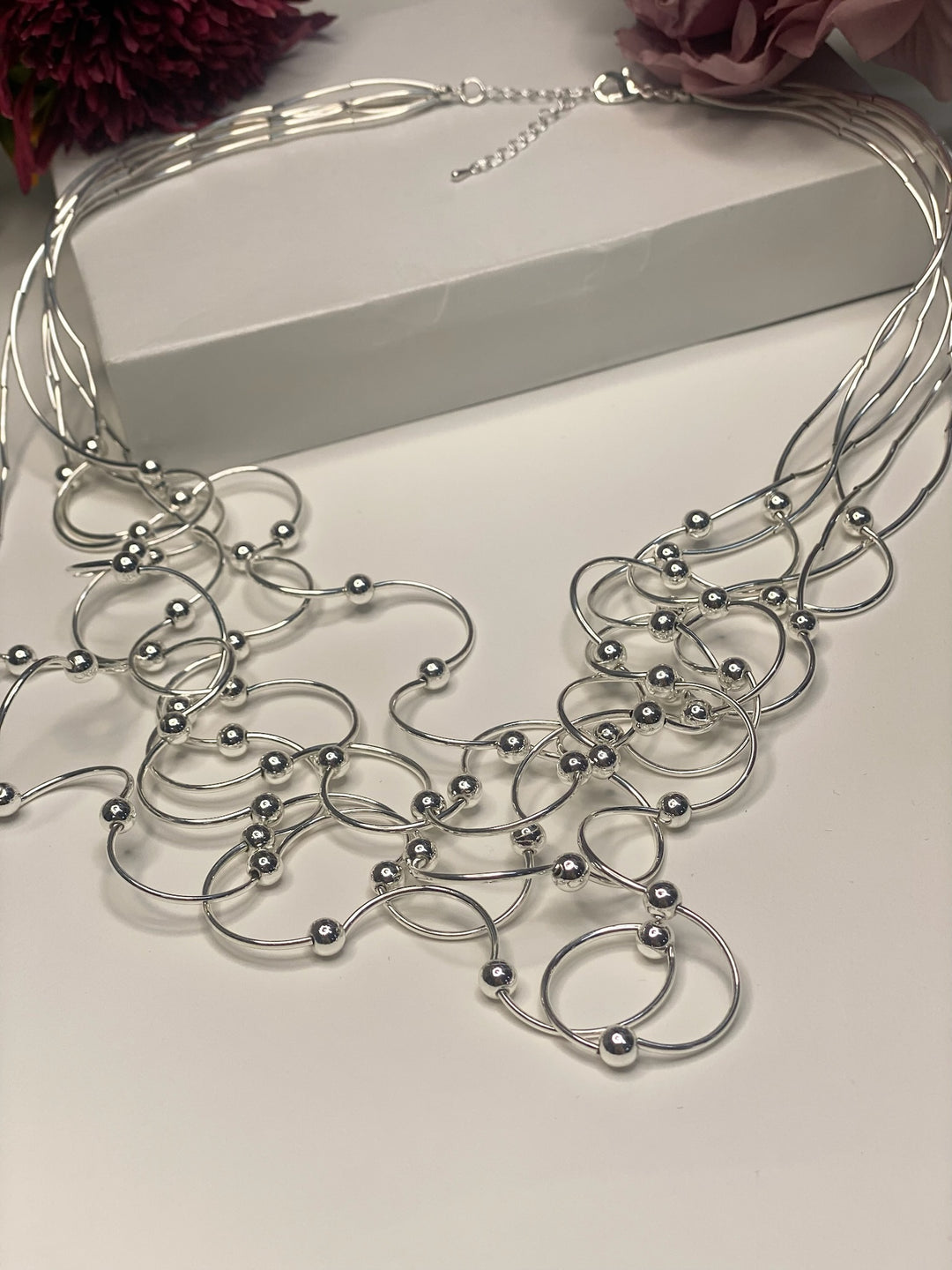 Twisted Bead Lightweight Strand Necklace | Silver