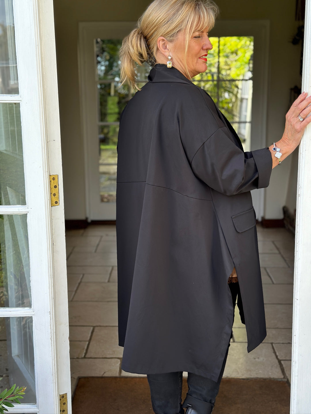 Relaxed Long Line Blazer | Black