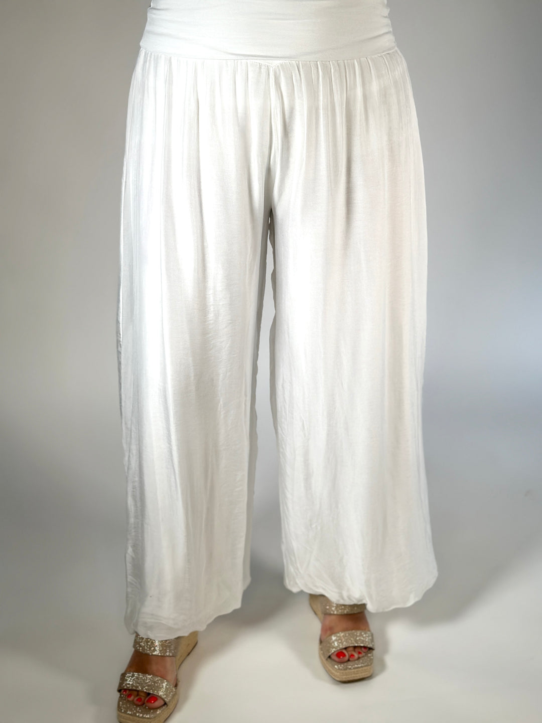 Regular Silk Floaty Trousers | White