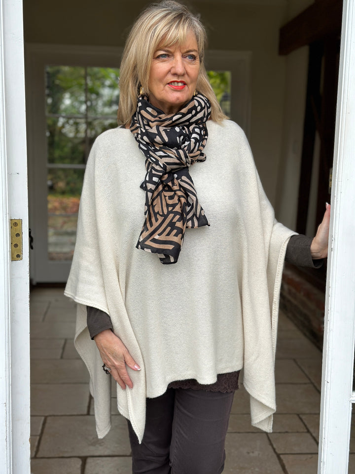 Cashmere Blend Knitted Poncho | Oatmeal