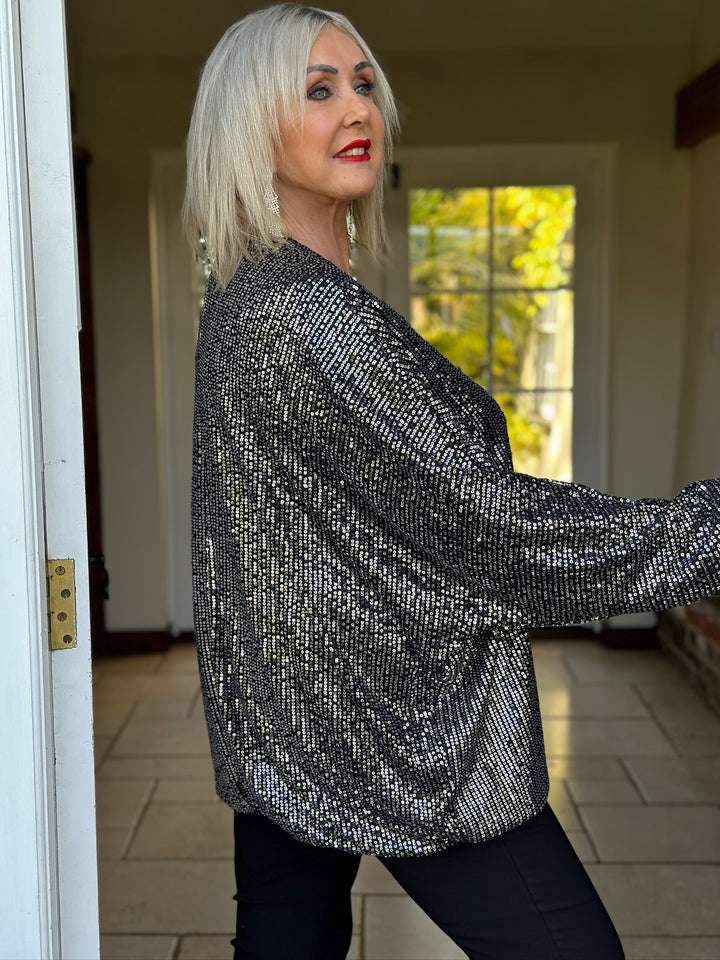 Sequin Bubble Hem Top | Silver