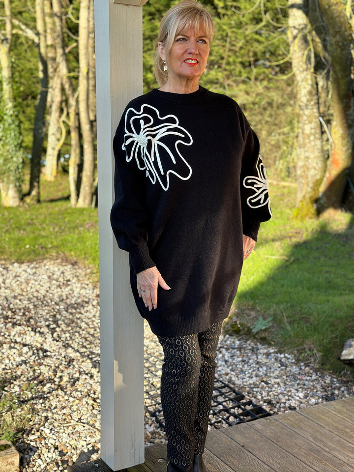 Longline Flower Silhouette Jumper | Black