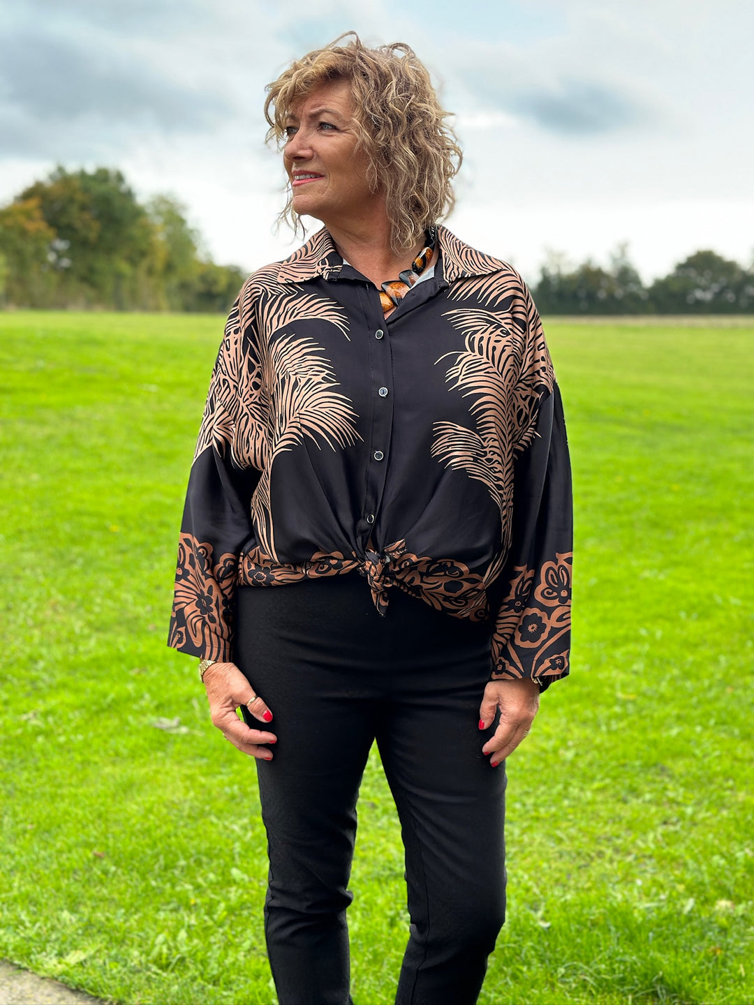 Satin Feel Floral Palm Shirt | Black