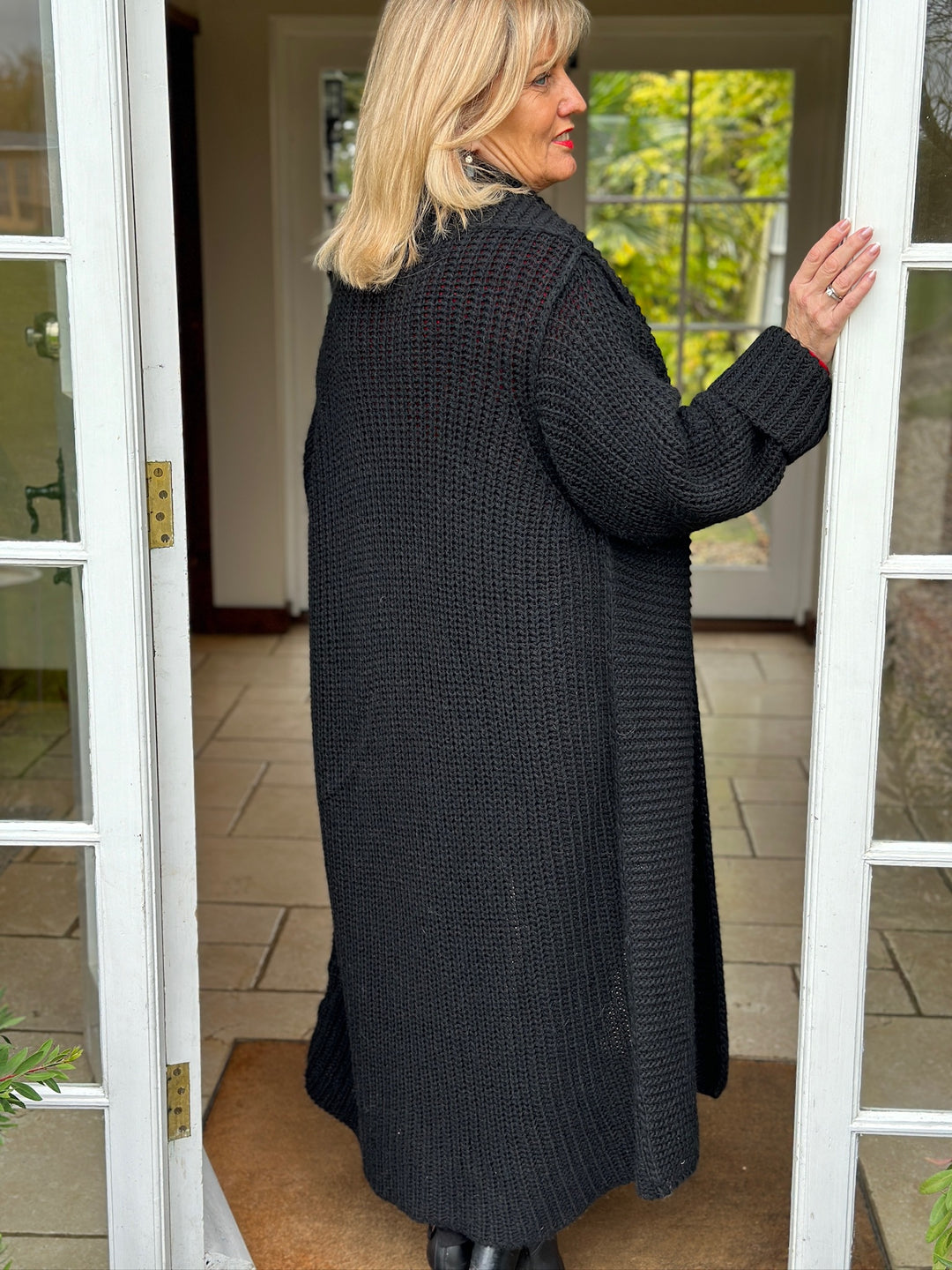 Chunky Longline Wool Knit Cardigan | Black