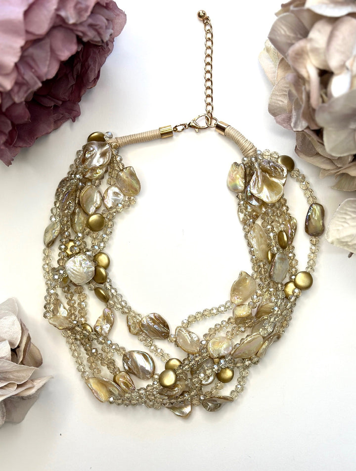 Gold Sea Shell Short Necklace