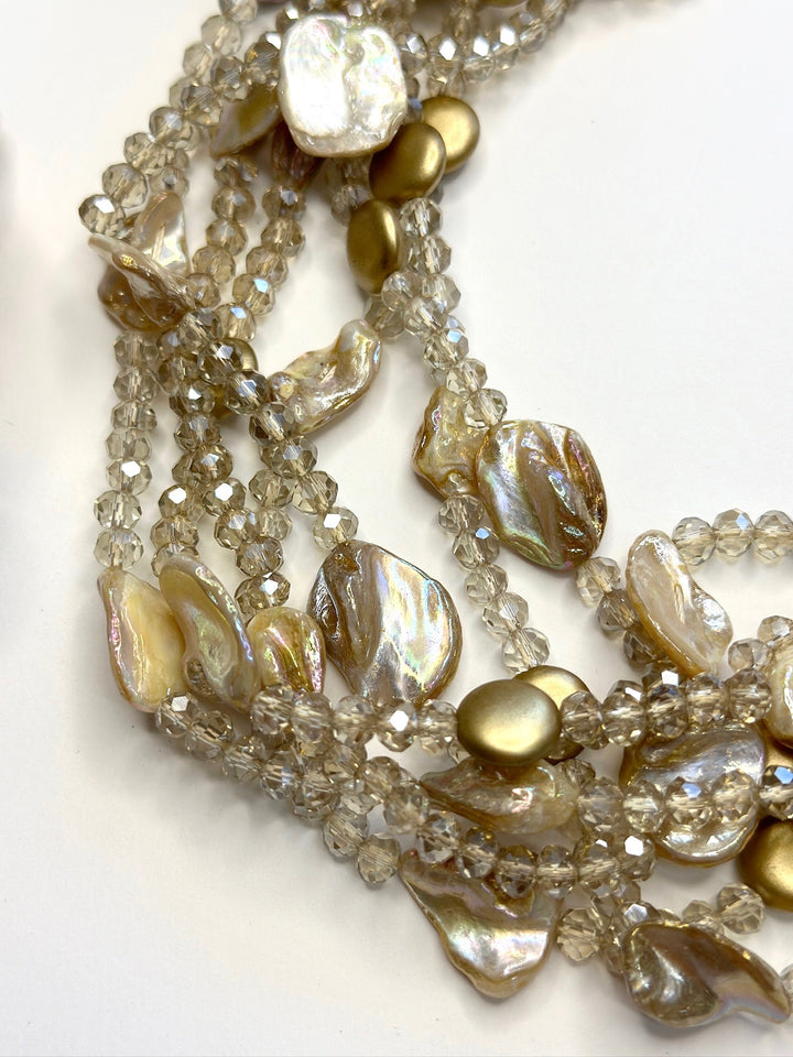 Gold Sea Shell Short Necklace